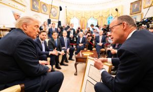 Миссия провалена: Мерцу в Вашингтоне дали две минуты, зато не поссорился с Трампом