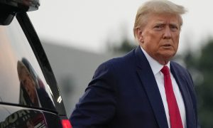 Трамп бросил Израиль: президент США тянет время и обещает принять решение по вторжению в Иран в ближайшее время