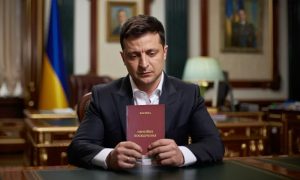 Лидеры G7 устроили Зеленскому неформальные проводы на «пенсию»