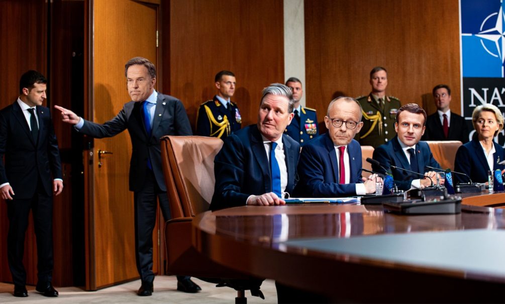 Не отсвечивать! Зеленского позвали на саммит НАТО, но при одном условии 