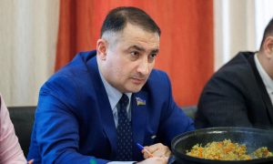 Ошибочка вышла: депутат Таги-заде в ХМАО принес извинения за слова о Сибири как исторической земле мигрантов