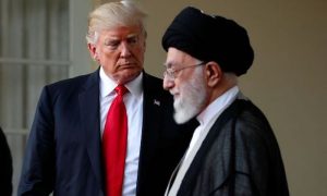 Веселый миротворец и гроб: Трамп разместил ролик с песней «Бомбить Иран»
