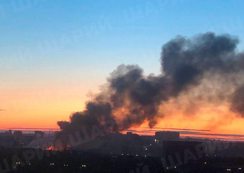 Киевская ПВО убила своих: ракета снесла жилой дом в центре столицы. Власти всё подтвердили