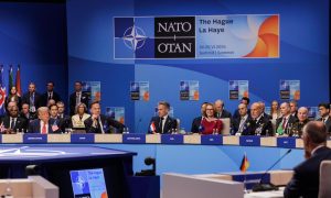 Россиян призвали готовиться к «наихудшему сценарию»: МИД России назвал опасный сигнал от НАТО