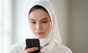 Депутаты хотят устанавливать на смартфоны россиян приложения для знакомств через Госуслуги