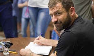 Челябинский миллиардер выкупил за 95 млн рублей права на альбом Гуфа, чтобы удалить его со всех платформ