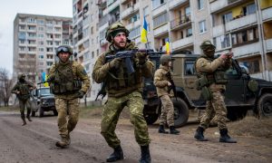 Пейзаж смерти: Запад увидел всю правду о бойне ВСУ в Курской области. МИД Украины в истерике