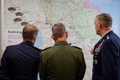 Доугрожаются: в России назвали два сценария ответа на угрозы НАТО «стереть с лица земли» Калининград