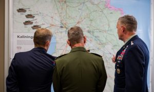 «Отсечем Калининград от России»: МИД Литвы пригрозил заблокировать калининградский транзит