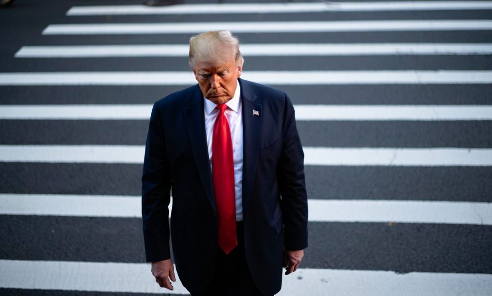 «Томагавки» по России или бомбы по Ирану: Трампу срочно нужна победа – черная полоса в его жизни опасно затянулась «Томагавки» по России или бомбы по Ирану: Трампу срочно нужна победа – черная полоса в его жизни опасно затянулась