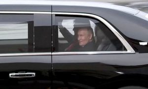 Зачем Путин сел в машину Трампа: несколько минут наедине с президентом РФ сломали главу США