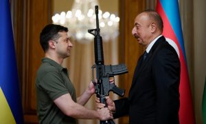 Азербайджан сменит Украину: США хотят открыть второй фронт против России – для поддержки Алиева Зангезурский коридор станет новым Гуантанамо