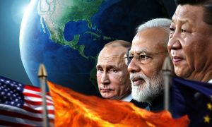 Курица с отрубленной головой: Арестович* объяснил, почему Запад проигрывает Глобальному Югу