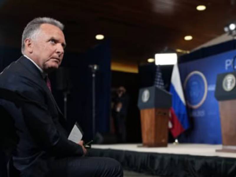 Сын ЦРУшницы погиб за Россию: Уиткофф передал орден семье погибшего на СВО американца Сын ЦРУшницы погиб за Россию: Уиткофф передал орден семье погибшего на СВО американца