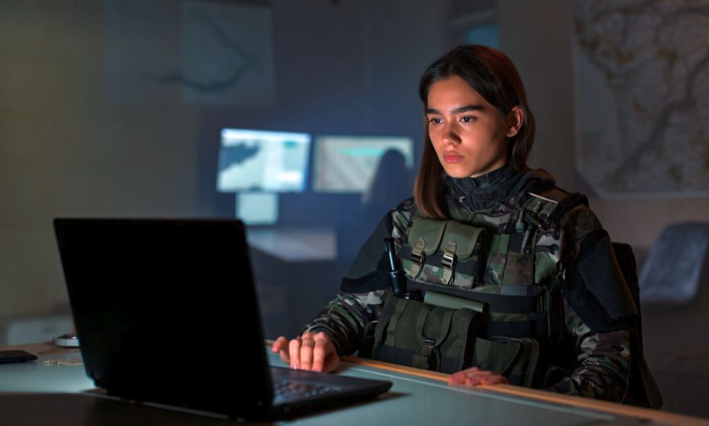 США ударили по союзникам: Трамп закрыл Британии и Канаде доступ к переговорам с Россией 