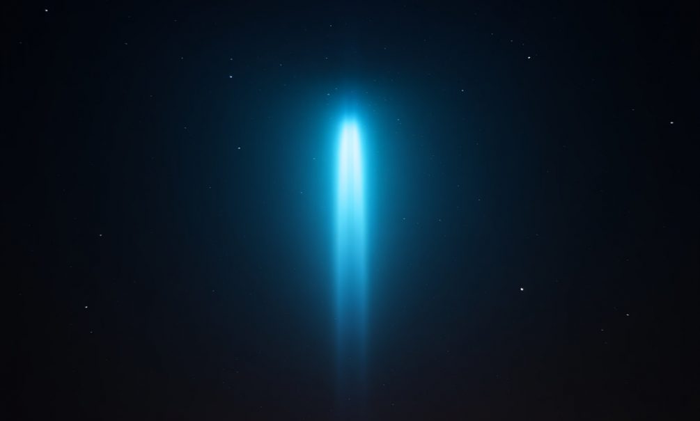 Загадочный луч появился над Украиной: Киеву подают знак свыше — мрачный символ и предвестие бед? Загадочный луч появился над Украиной: Киеву подают знак свыше — мрачный символ и предвестие бед?