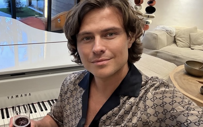 «Отменить работу и жить для удовольствия»: Прохор Шаляпин выступил с неожиданной инициативой в Госдуме «Отменить работу и жить для удовольствия»: Прохор Шаляпин выступил с неожиданной инициативой в Госдуме