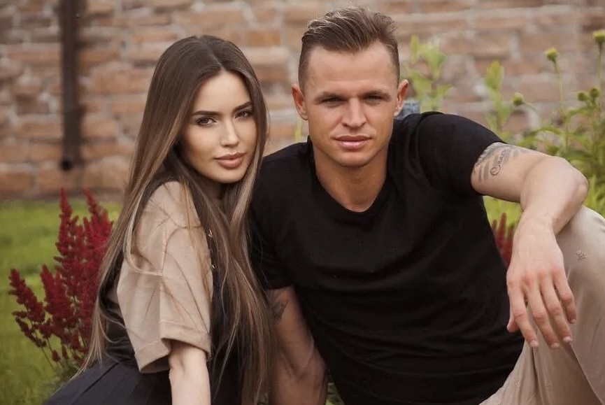 «В любой непонятной ситуации - рожай»: Костенко удивила реакций на флирт Тарасова с другими девушками 