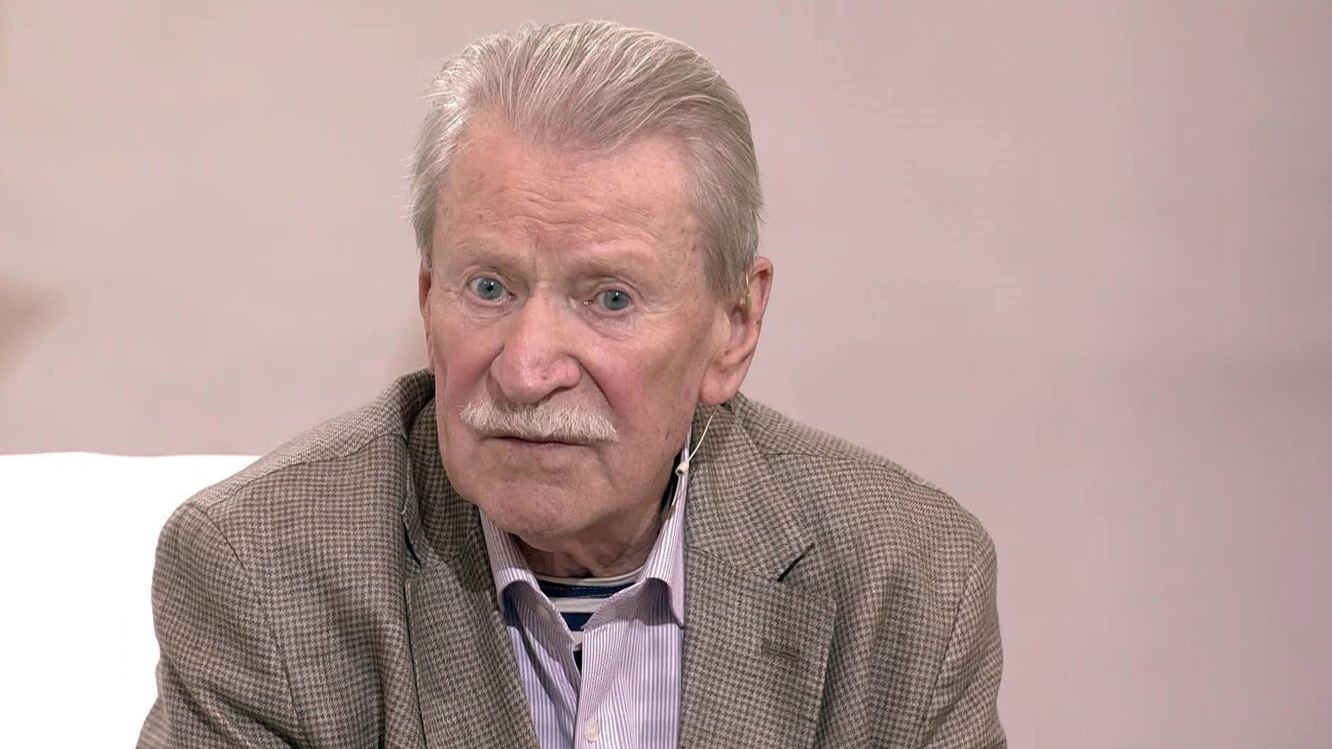Жена на 60 лет моложе, скандальные шоу ради денег: умер народный артист РФ Иван Краско