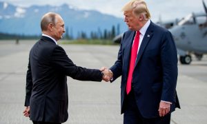 «На Аляске Россию попытаются сломать»: эксперты оценили действия американской стороны на предстоящих переговорах