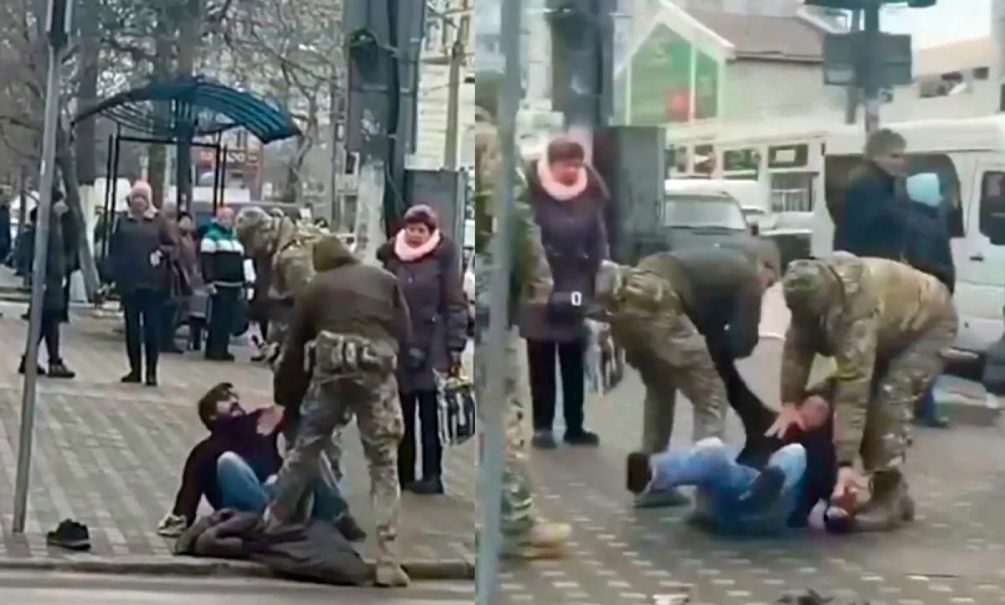 «Бегите, пока не передумали»: на Украине внезапно открыли выезд для мужчин 18-22 лет. В чем подвох?