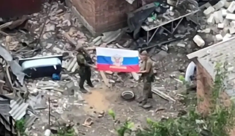 «Эффект неожиданности»: российские войска разгромили ВСУ и освободили Александро-Калиново в ДНР «Эффект неожиданности»: российские войска разгромили ВСУ и освободили Александро-Калиново в ДНР