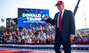 Трамп готовится украсть наши деньги - бомбардировщики отрабатывают удары по РФ: эпоха дружбы России и США завершилась не начавшись