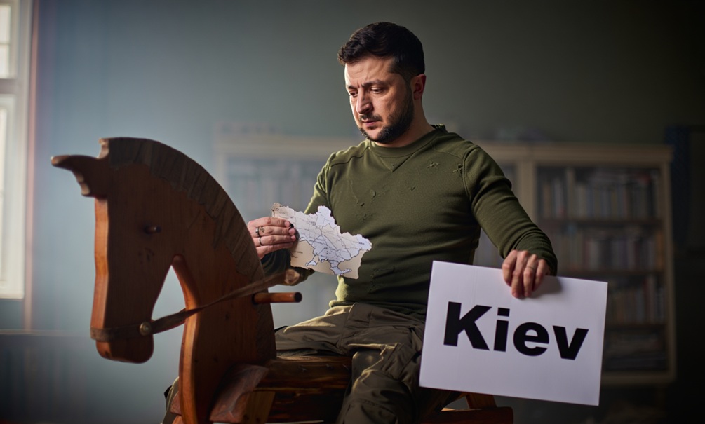 «Раз Зеленский в Киеве, он на коне» - Келлог дал понять: отказ Украины от левобережья Днепра можно объявить украинской победой «Раз Зеленский в Киеве, он на коне» - Келлог дал понять: отказ Украины от левобережья Днепра можно объявить украинской победой