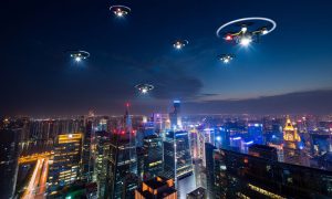 Европа под атакой: беспилотники кружат над центром командования НАТО в Дании – на военных складах Британии звучат взрывы