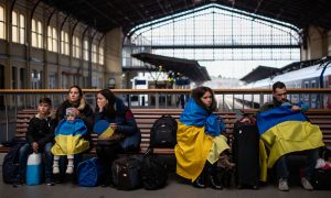 Кто не работает, тот – не ЕС: украинских нахлебников выгоняют из Европы – чем это грозит России