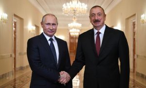 Путин едва заметил Алиева: очередное унижение 