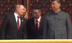 Путин по правую руку от Си – кадр, который изменил расстановку сил в мире. На параде в Пекине рухнула гегемония Запада