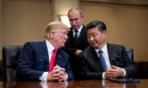 «Договорились за спиной у Путина»: Трамп неожиданно поговорил с главой Китая  