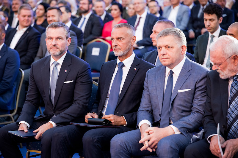 Бунтари: парламент Словакии «задвинул» законы Евросоюза – национальное право главнее 