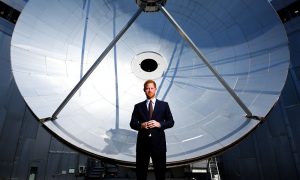 Радиостанция «Судного дня» вышла в эфир с таинственными посланиями после визита принца Гарри в Киев