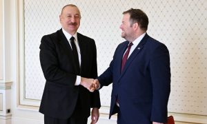 Продам Баку назло Москве: Алиев демонстративно укрепляет связи с Британией