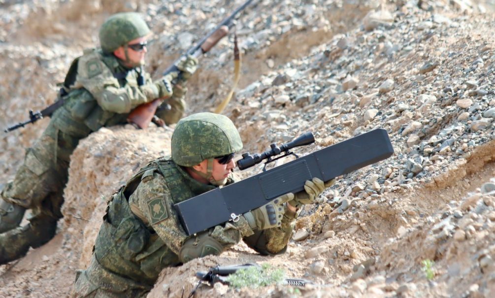 «Уличные бои в Ямполе»: ВС РФ выбили украинцев с фермы страусов и готовят новый удар «Уличные бои в Ямполе»: ВС РФ выбили украинцев с фермы страусов и готовят новый удар