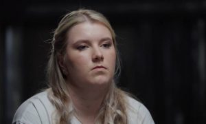 «Я пошла сходить по-большому»: 19-летняя россиянка, родившая свою дочь в унитаз, раскрыла подробности произошедшего