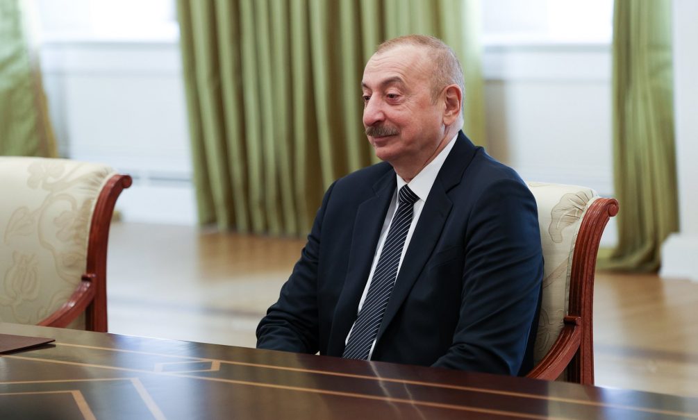 Алиев тащит Азербайджан к разрыву с Россией. Молодые государства ведут себя как подростки — эксперт Алиев тащит Азербайджан к разрыву с Россией. Молодые государства ведут себя как подростки — эксперт
