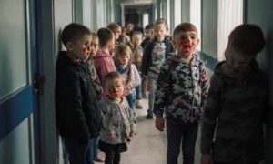 Вакцин катастрофически не хватает: нарастающая эпидемия ветрянки ставит под угрозу мозг и нервную систему детей - для взрослых последствия еще более пугающие