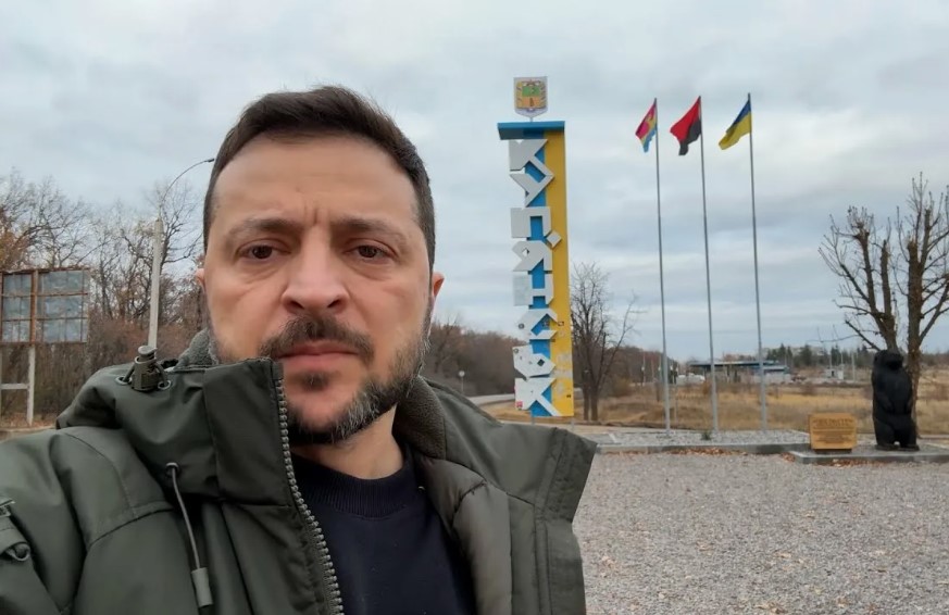 Прощай, Купянск! Зеленский напоследок присвоил ему звание «Город-герой Украины» - ранее он также простился с Мариуполем Прощай, Купянск! Зеленский напоследок присвоил ему звание «Город-герой Украины» - ранее он также простился с Мариуполем