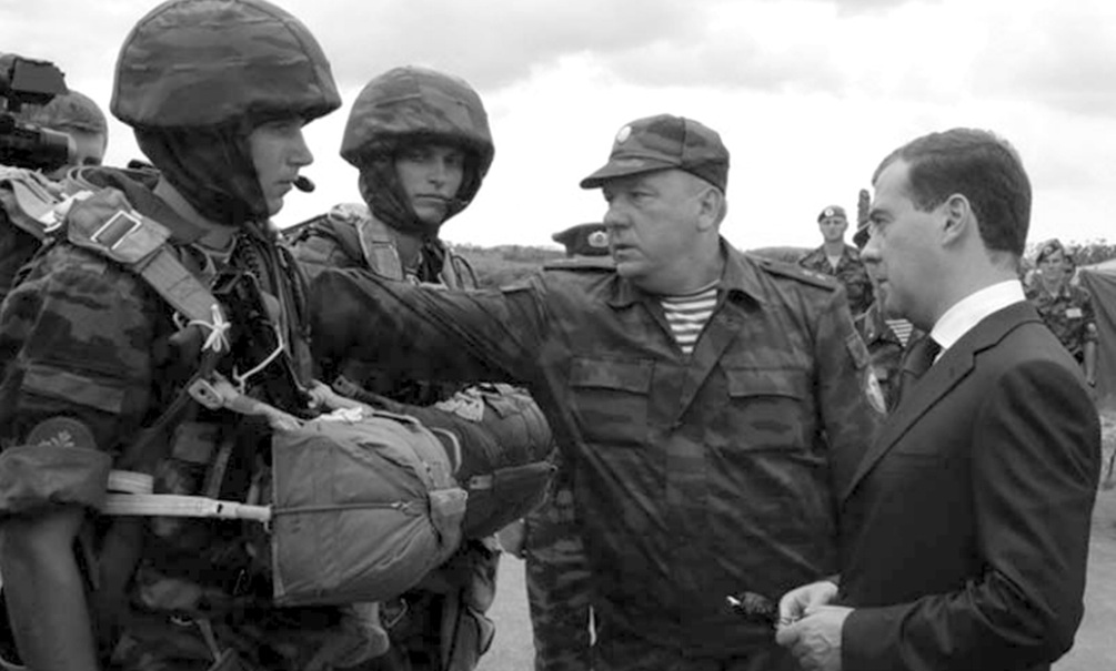 «Благодари Бога, тварь, что еще дышишь»: генерал Шаманов, выступивший против переименования казачьих станиц, атакован чеченцами 