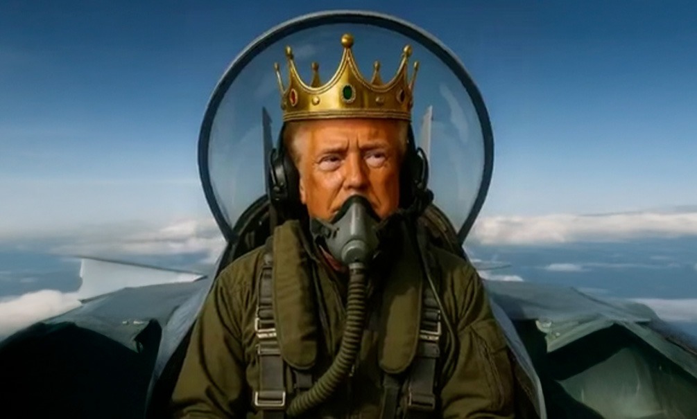 Трамп «облил фекалиями толпу протестующих американцев»: жители США собираются на многомиллионные митинги - президенту придётся отвечать Трамп «облил фекалиями толпу протестующих американцев»: жители США собираются на многомиллионные митинги - президенту придётся отвечать