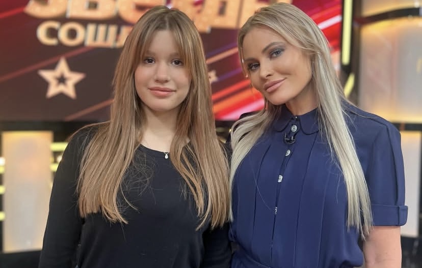 «Я больше не буду»: дочь Даны Борисовой отправили в деревню на перевоспитание после скандалов и романа со взрослым мужчиной «Я больше не буду»: дочь Даны Борисовой отправили в деревню на перевоспитание после скандалов и романа со взрослым мужчиной