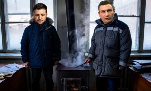 «Холод и тьма»: на Украине паника из-за тотального блэкаута – власти призывают делать запасы и бежать из городов