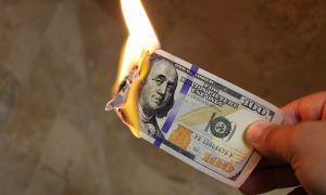 «Доллар по 50»: в Центробанке рассказали, как инфляция в США укрепит российский рубль