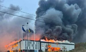 «Прямо сейчас Львов задыхается»: Запад Украины взвыл после рекордного удара возмездия - уничтожена энергетика и заводы