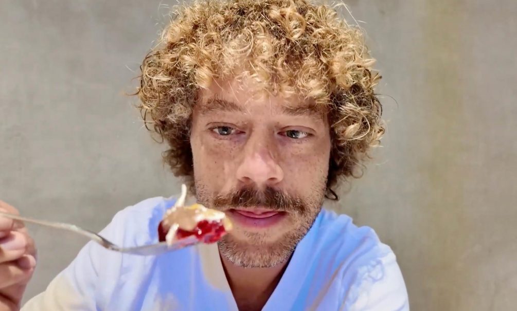 «Катастрофа в тарелке»: американская еда встала поперек гола сбежавшему из России иноагенту Варламову «Катастрофа в тарелке»: американская еда встала поперек гола сбежавшему из России иноагенту Варламову