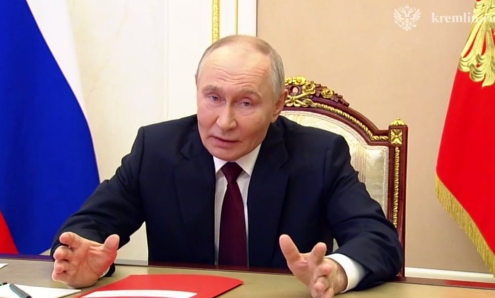 Путин согласился начать мирные переговоры на основе плана Трампа