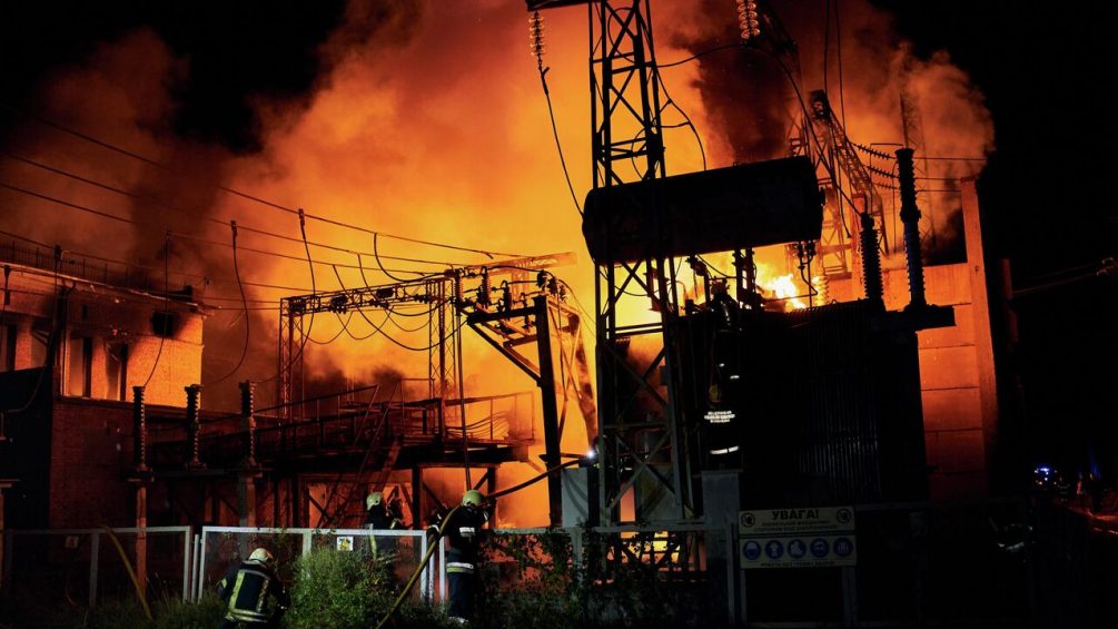 Новости СВО: все ТЭС на Украине остановлены, ночной удар ВС РФ уничтожил энергетику врага, прорыв в Днепропетровской области